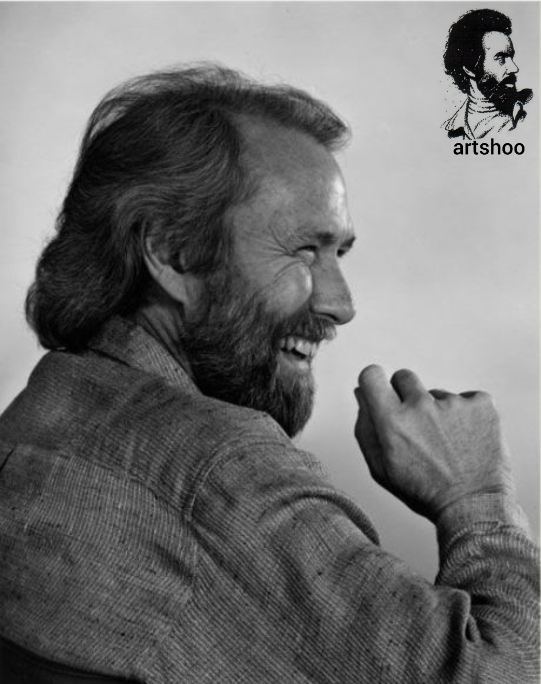 مدل پرتره سیاه قلم